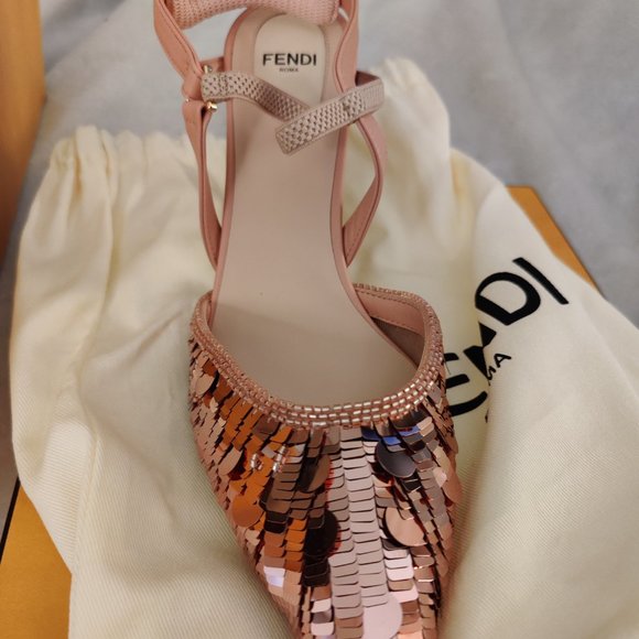 Brand New Fendi Colibrì Lite, size 38.5, Pink Sequin - Picture 10 of 10